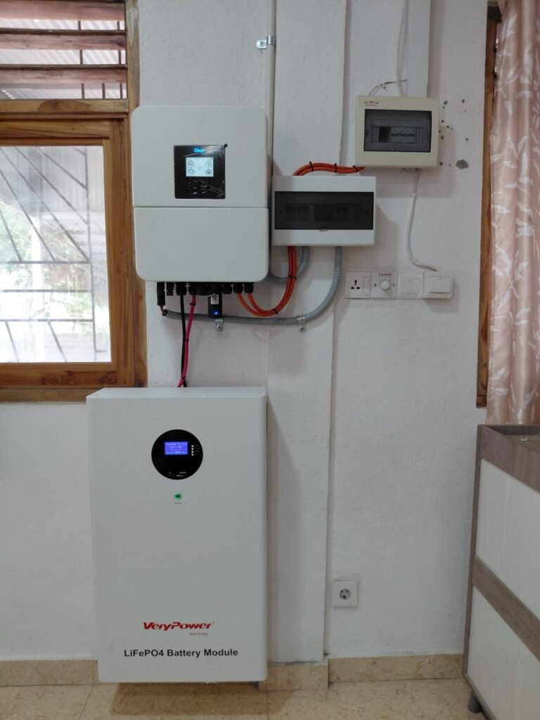 Hybrid inverter and LiFePO4 battery installed by GoKoval