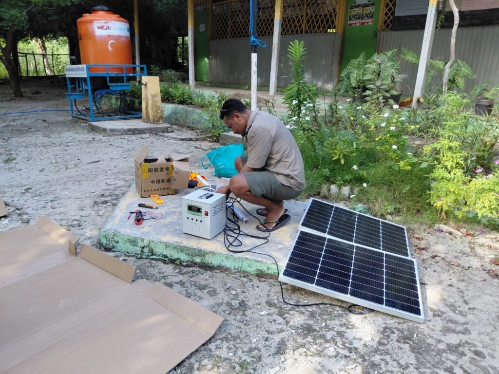 Connecting the kit and panels